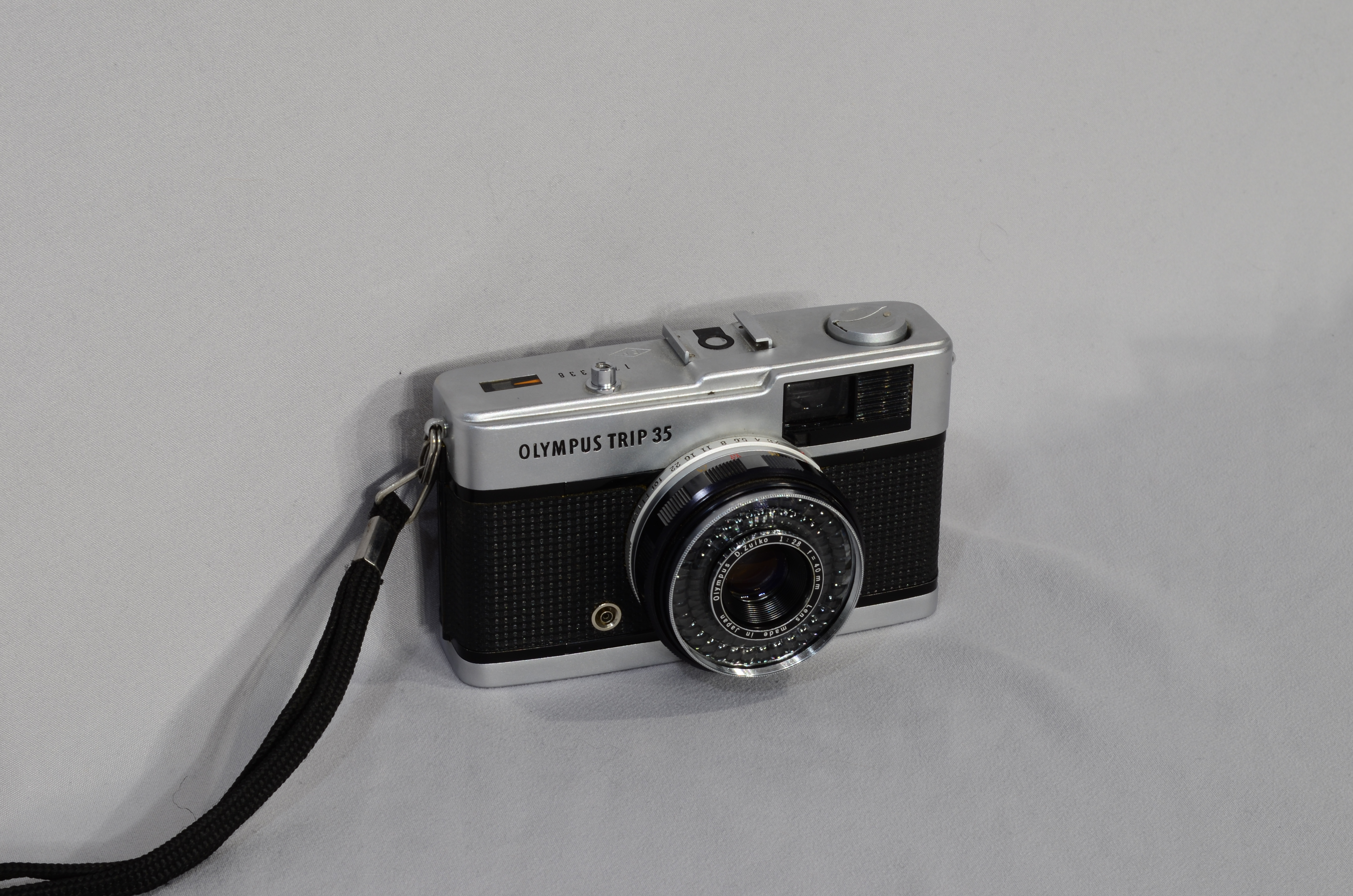 Picture of an Olympus Trip 35 film camera